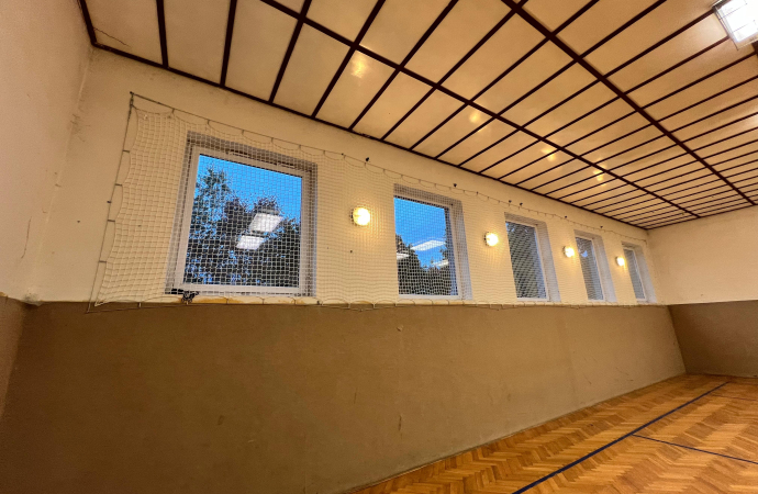 Záchytné sítě do tělocvičny