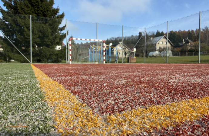Realizace víceúčelového sportovního povrchu